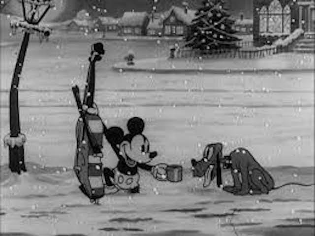 A production still from ‘Mickey Plays Santa’ (1942)