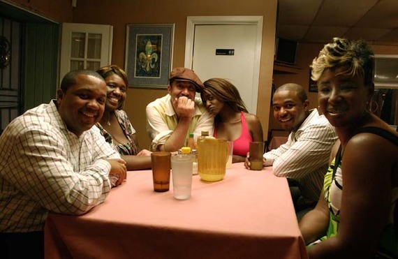 Leo with Raymond’s singers: (from left: Cedric Scott, Karen Hogans, Eunice Love, Cory Wallace and Aretha Mitchell). Photo by Drew Carolan.